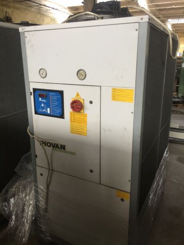 Wytwornica wody lodowej (Chiller) - Piovan CH380 / Perfekcyjny stan techniczny